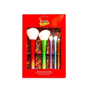 I Heart Revolution x Fruity Pebbles Brush Kit